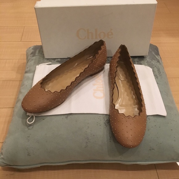 ‼️SOLD💯Auth New CHLOE Gold Studded Ballerinas Sz8 - Picture 3 of 7